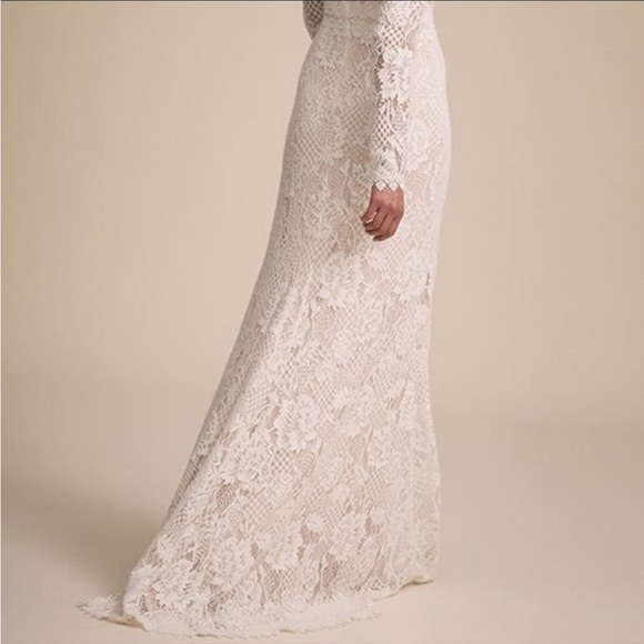 Tadashi Shoji wedding dress - Picture 2 of 15